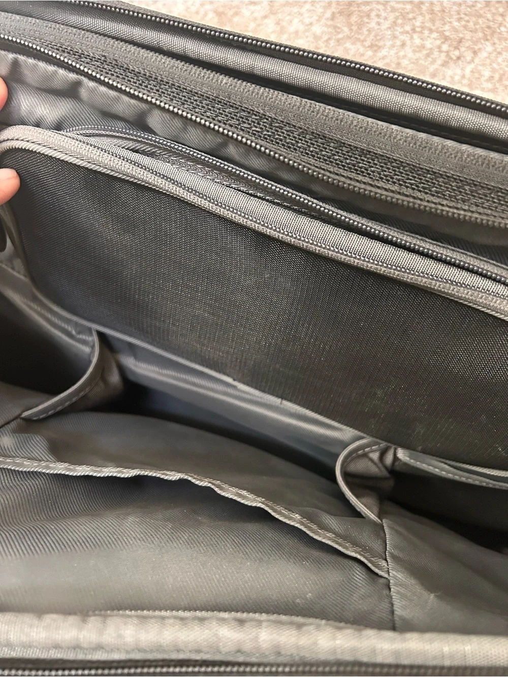Briggs & Riley Laptop Travel Office School Bag. Black. Tons of storage. Classic